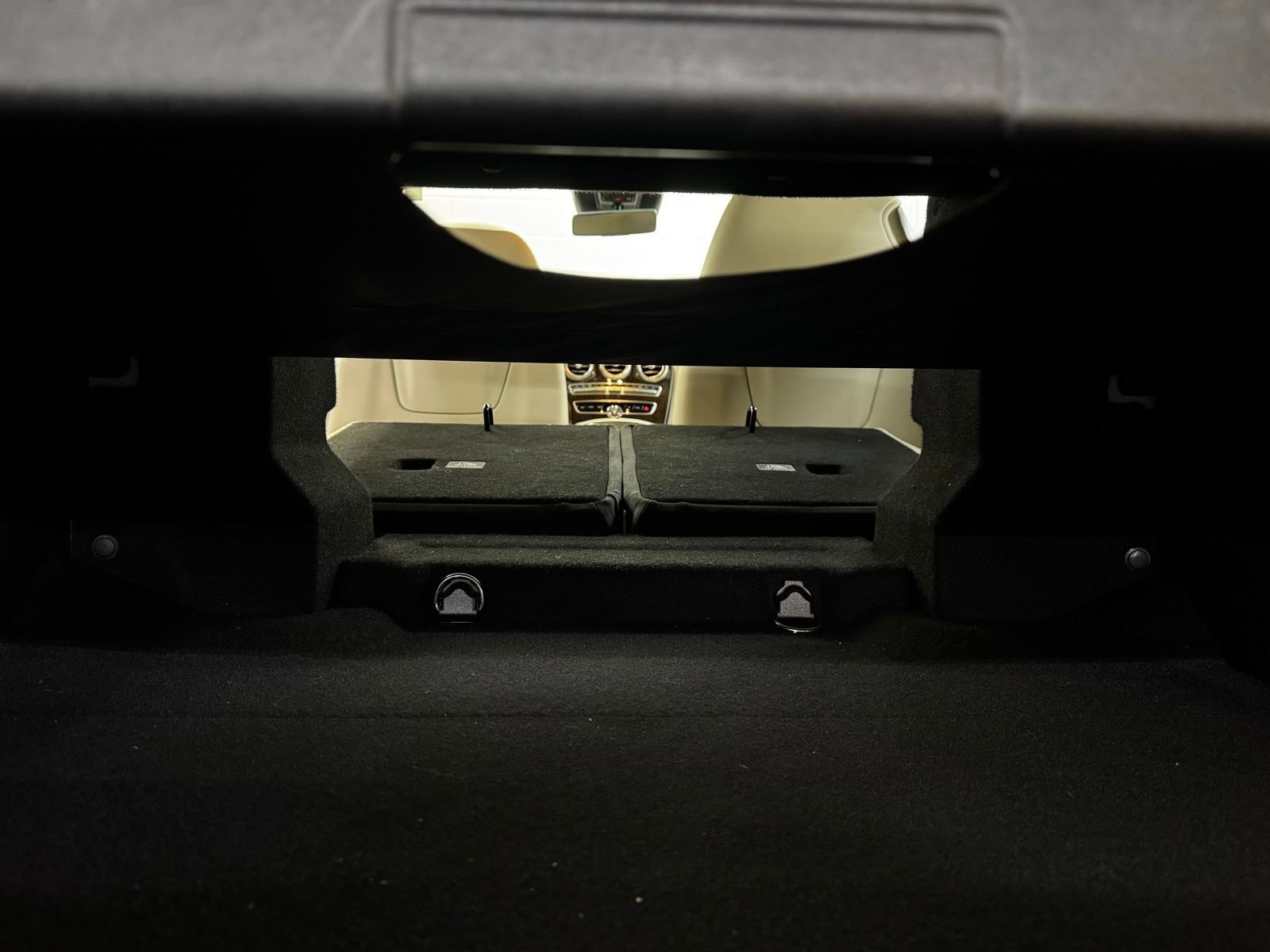 Used 2023 Mercedes-Benz C 300 4MATIC Cabriolet image 37