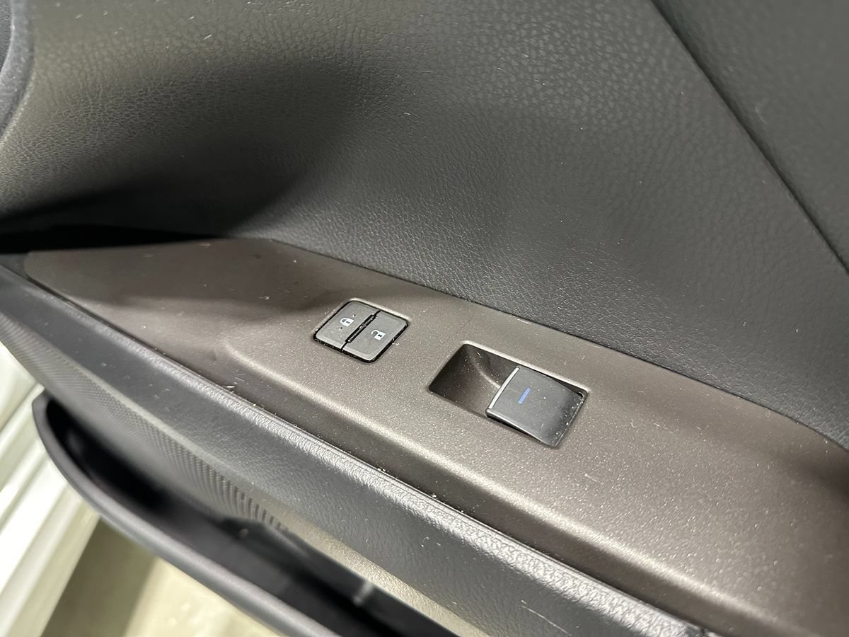 Used 2022 Toyota Camry XSE w/ Carpet Mat Package (TMS) FWD image 10