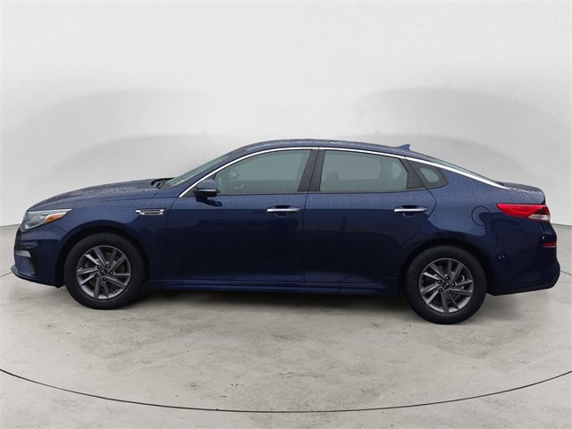 Used 2020 Kia Optima LX image 2