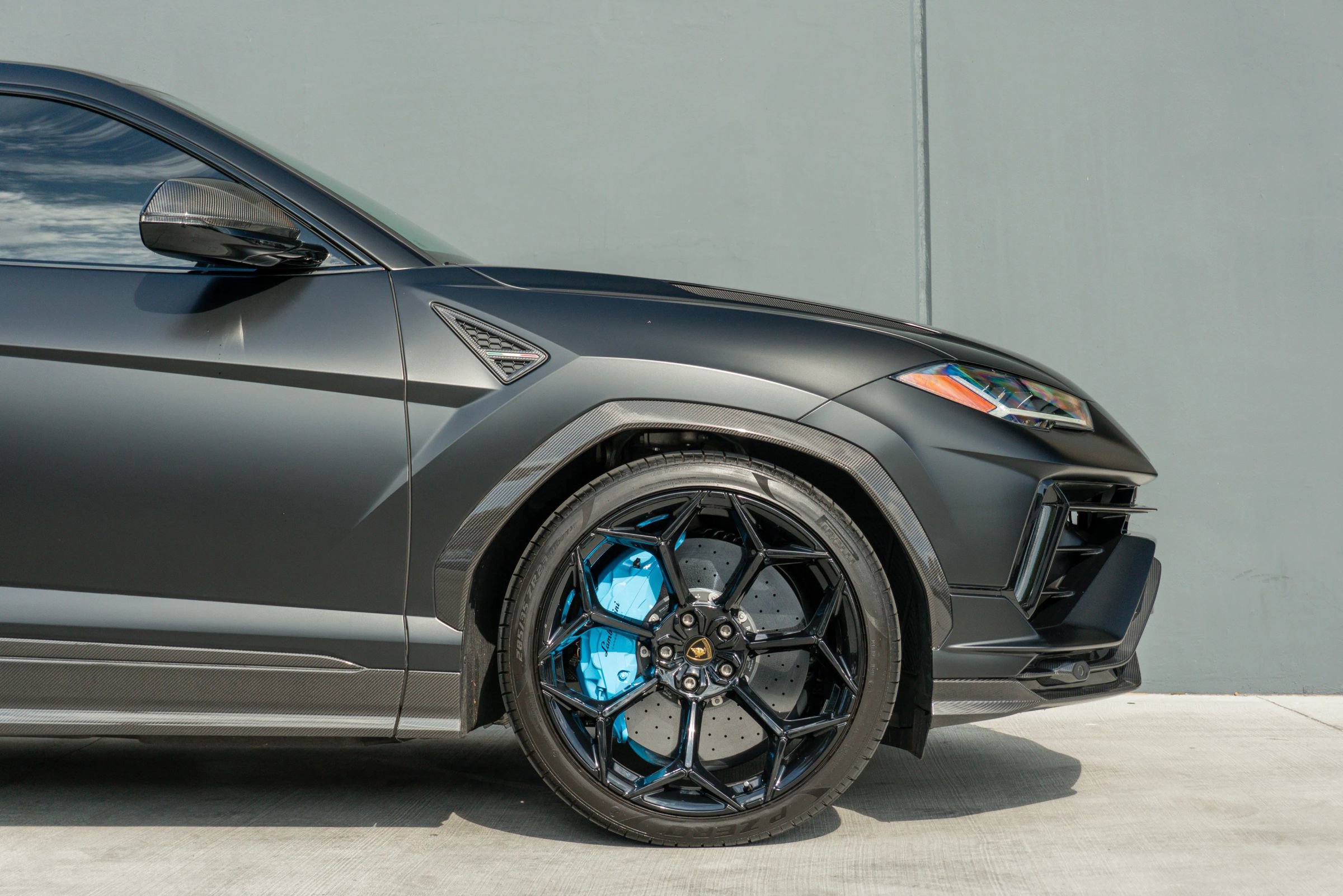 Used 2024 Lamborghini Urus Performante image 40