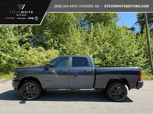 New 2026 RAM 2500 Big Horn AWD/4WD image 1