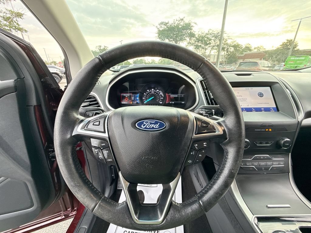 Used 2020 Ford Edge SEL w/ Convenience Package AWD/4WD image 17