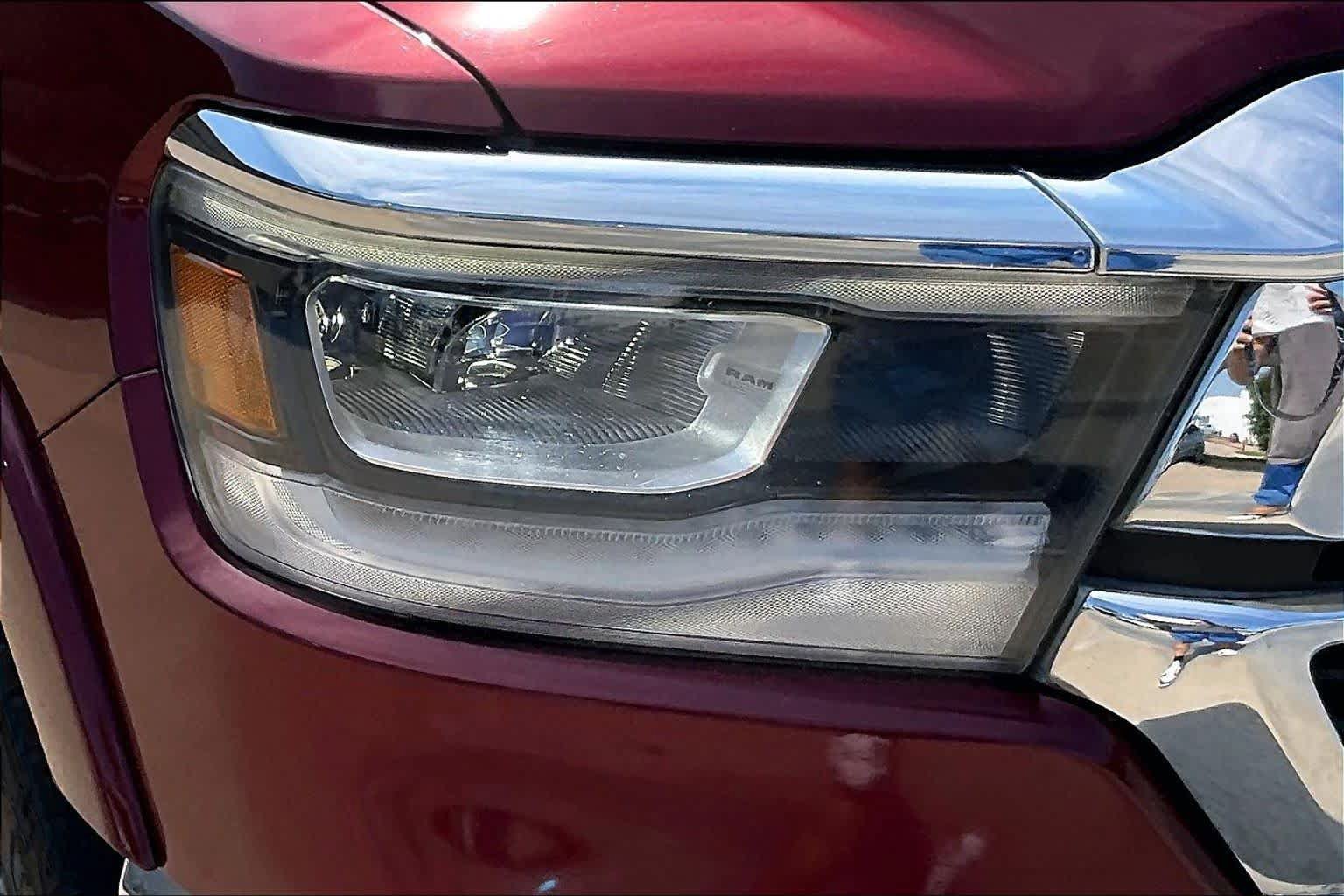 Used 2019 RAM 1500 Laramie AWD/4WD image 27