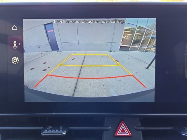 Used 2024 Kia Sportage EX image 24