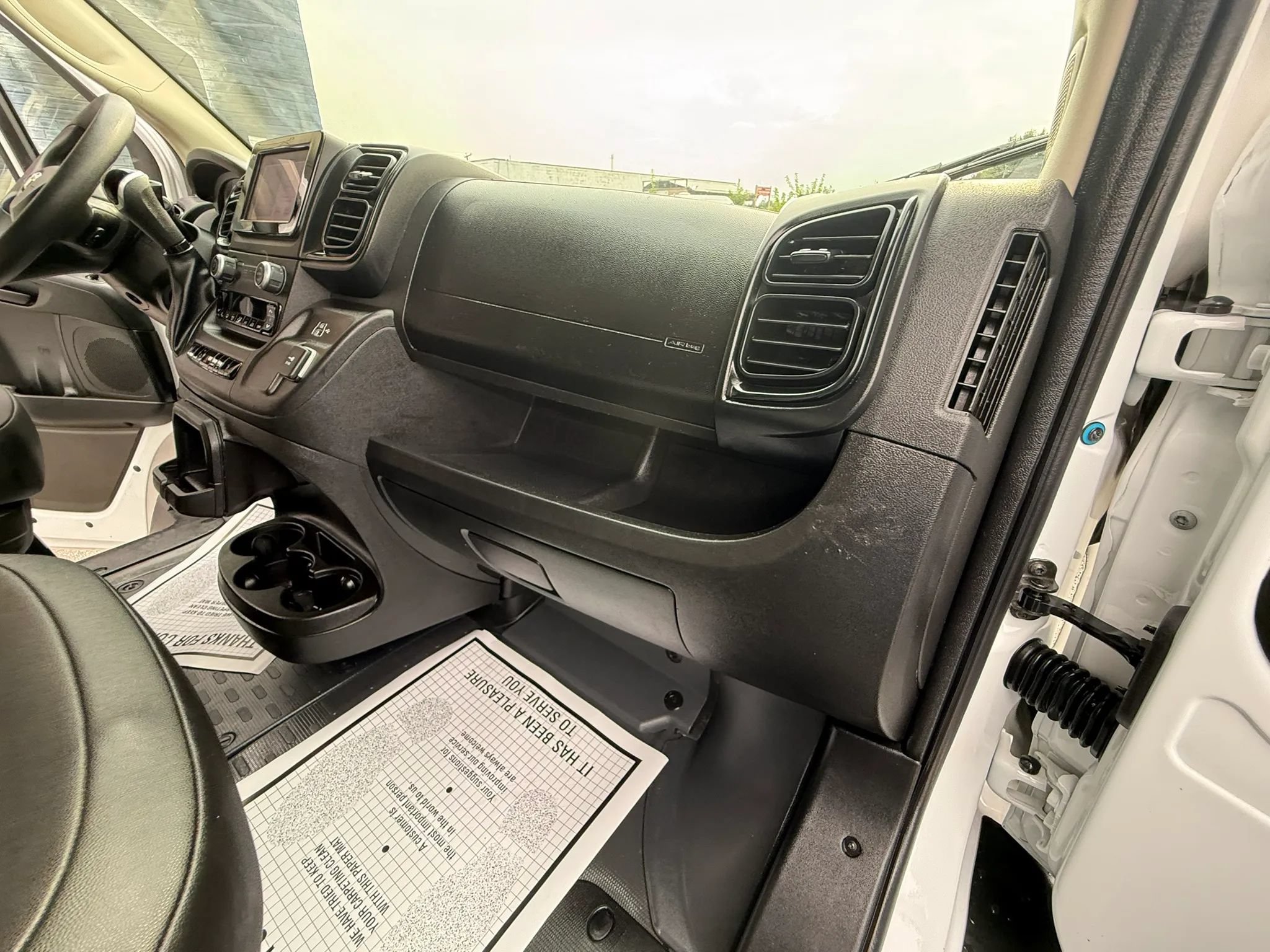 Used 2025 RAM ProMaster 2500 w/ Convenience Group FWD image 55