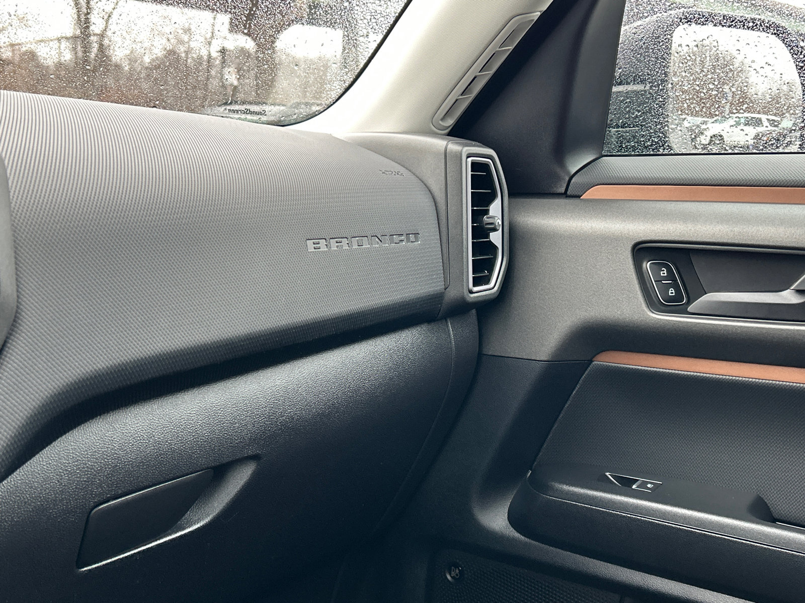 Used 2025 Ford Bronco Sport Outer Banks w/ Outer Banks Tech Package+ image 20