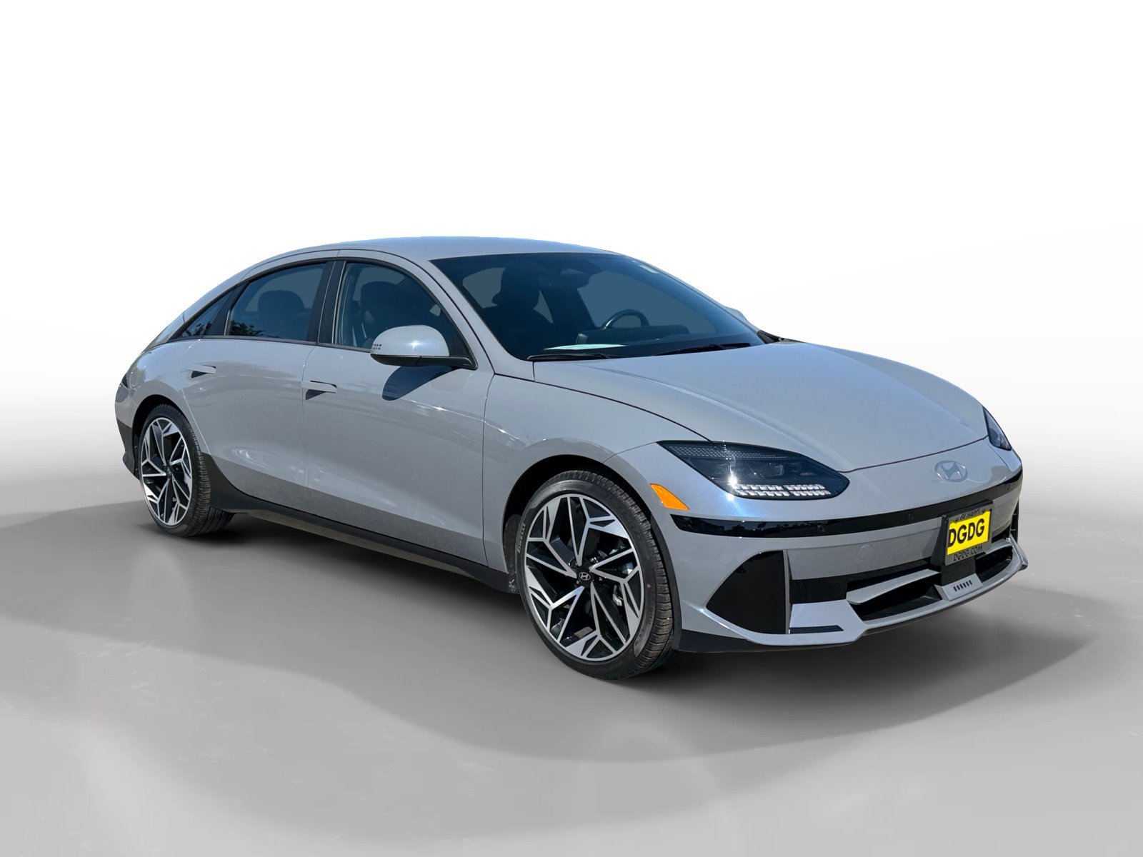 Certified 2025 Hyundai Ioniq 6 SEL RWD image 7