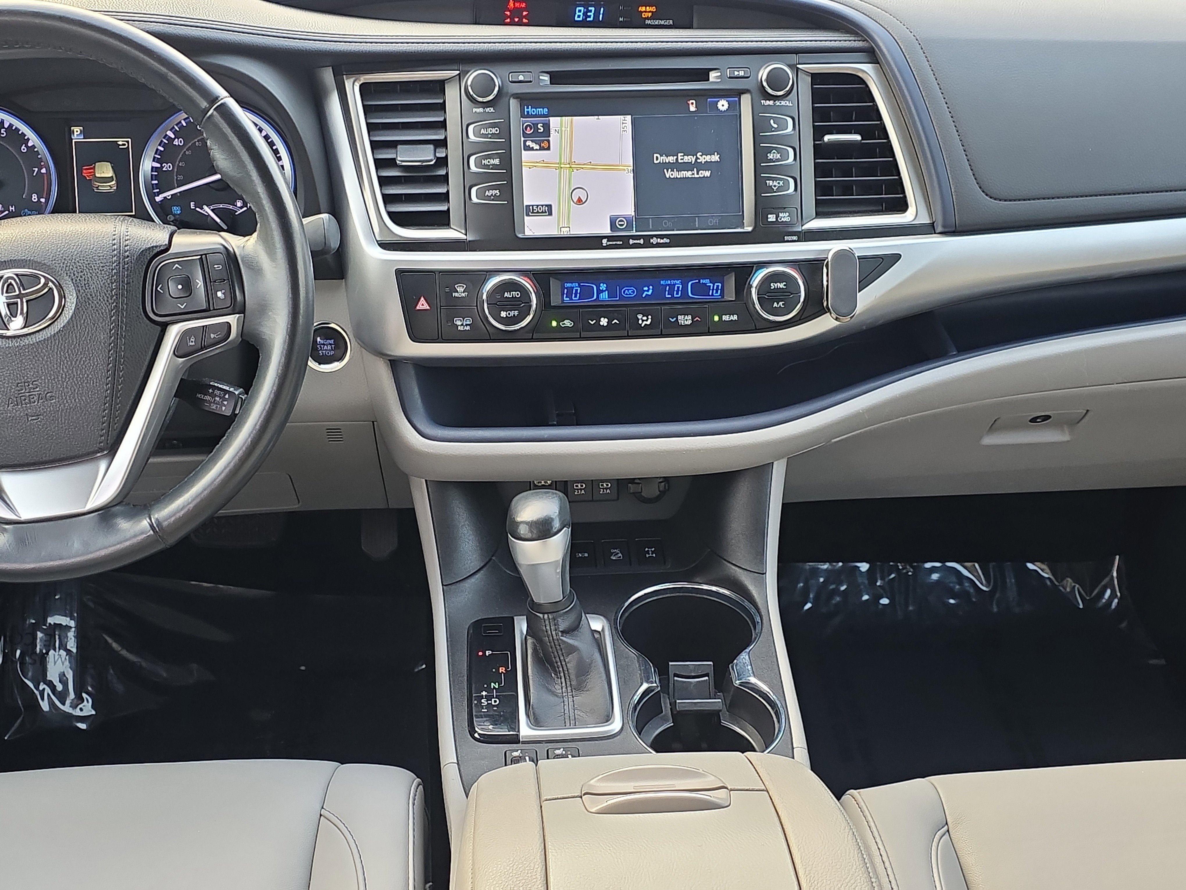 Used 2019 Toyota Highlander image 17