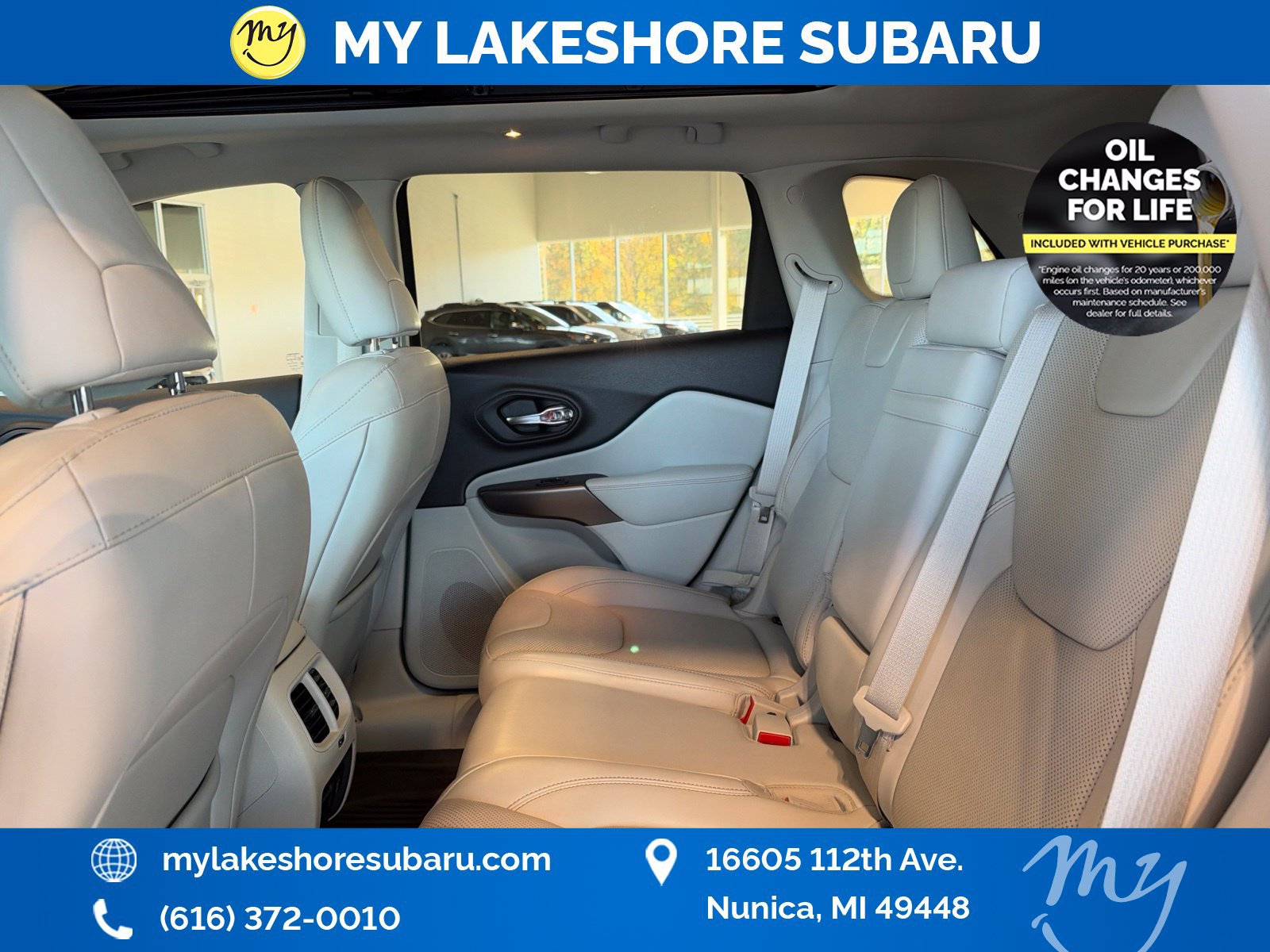 Used 2019 Jeep Cherokee Limited w/ Luxury Group AWD/4WD image 28