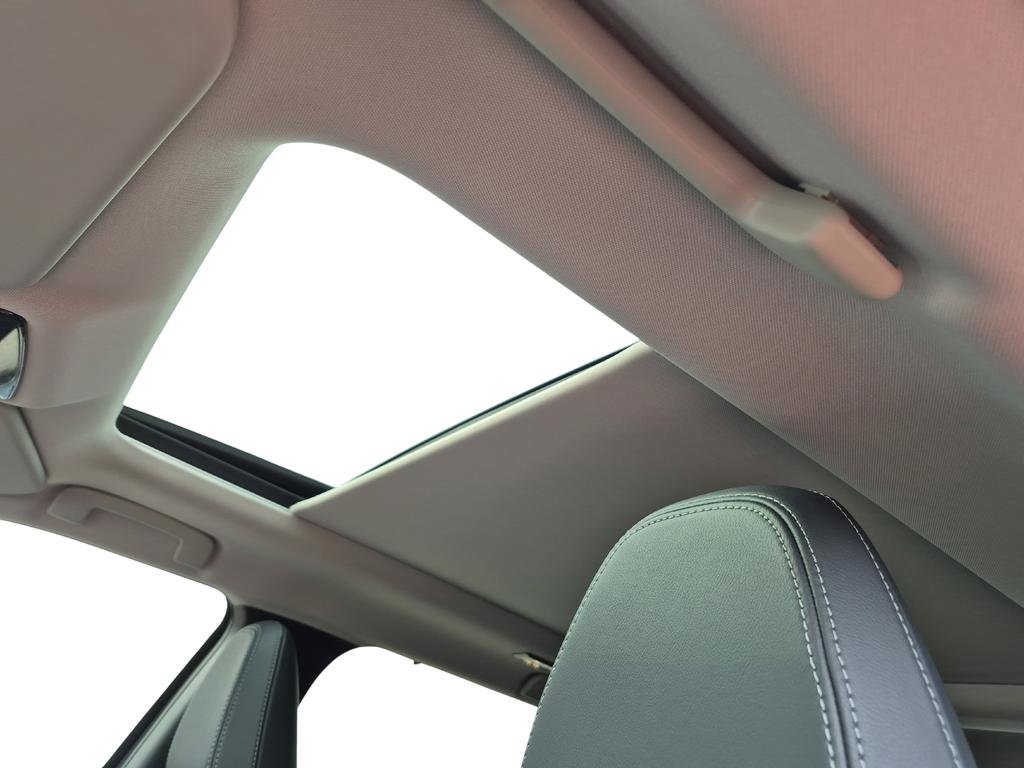 New 2026 Mitsubishi Outlander SEL image 17