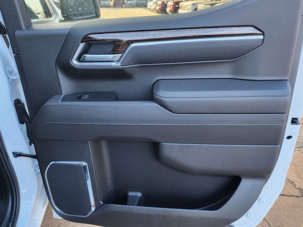New 2026 GMC Sierra 1500 Elevation image 39