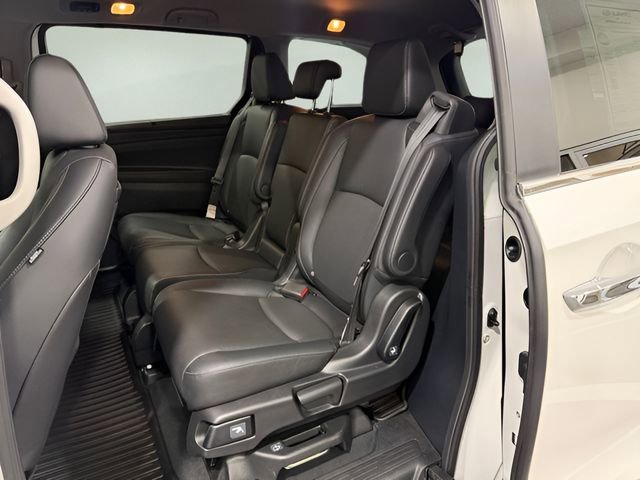 Used 2023 Honda Odyssey Touring image 14