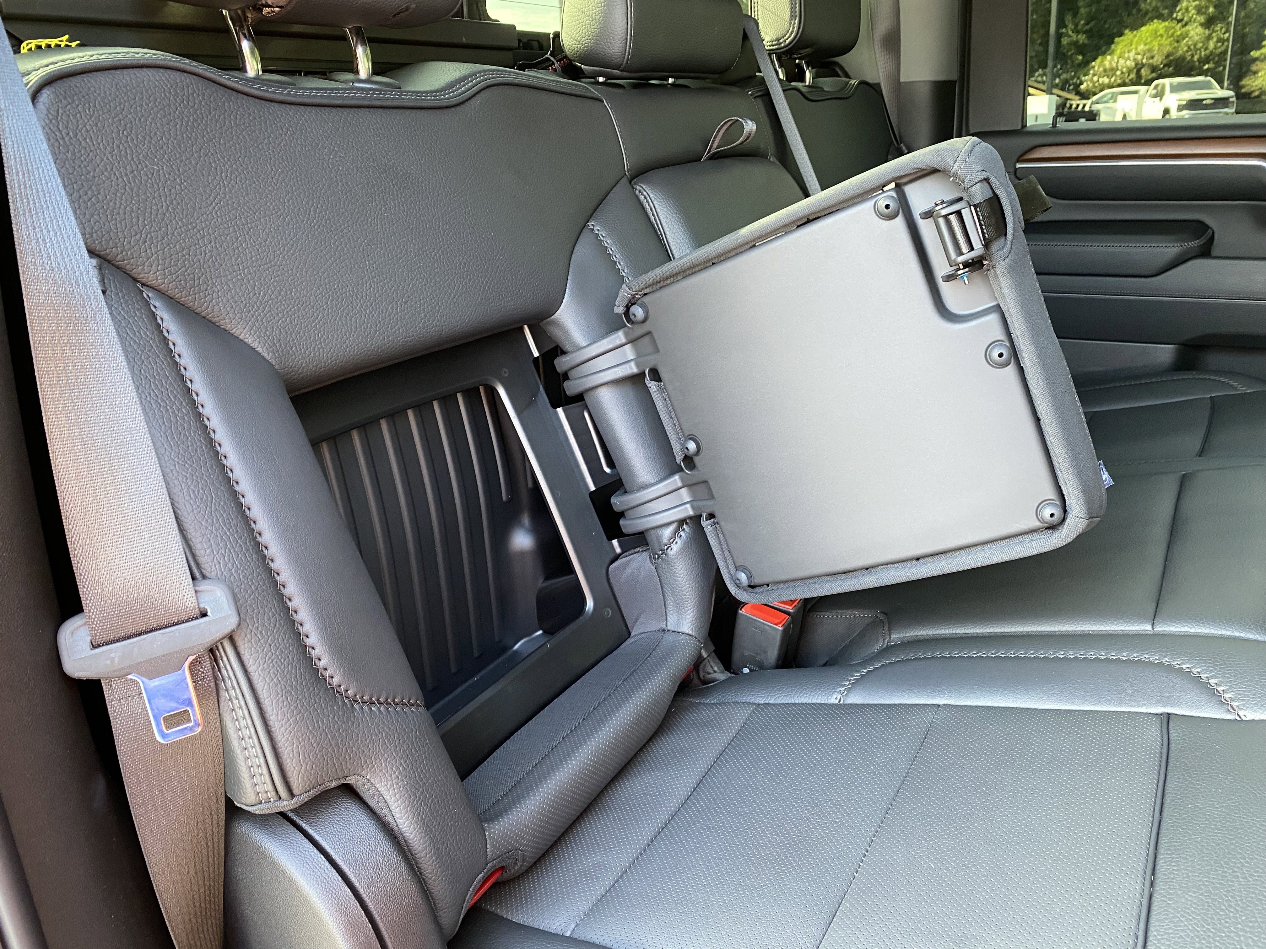 Used 2024 GMC Sierra 2500 Denali w/ Denali Reserve Package image 39