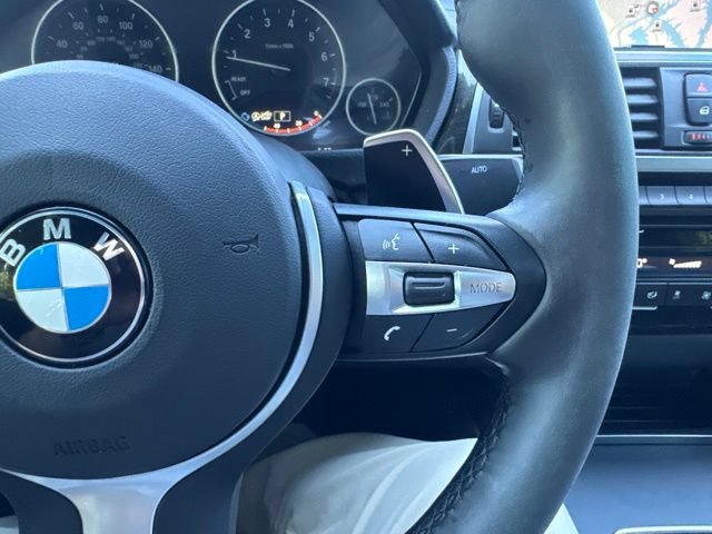 Used 2018 BMW 330i xDrive Sedan AWD/4WD image 27
