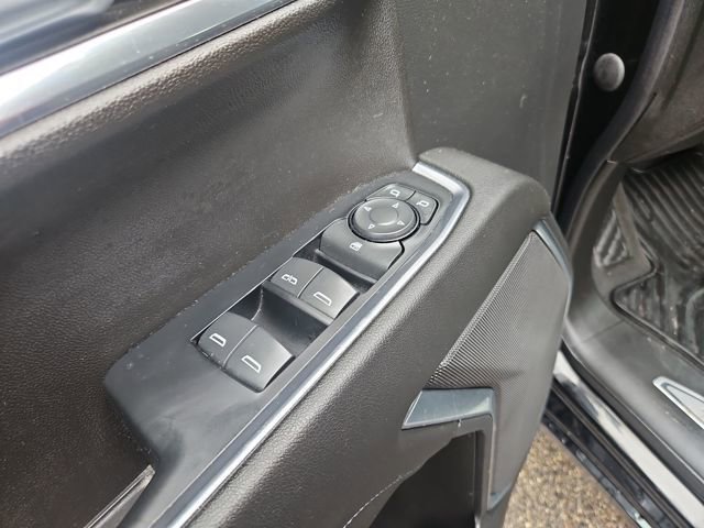 Used 2023 Chevrolet Silverado 1500 LT image 11