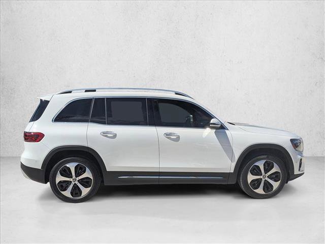 Used 2025 Mercedes-Benz GLB 250 image 4