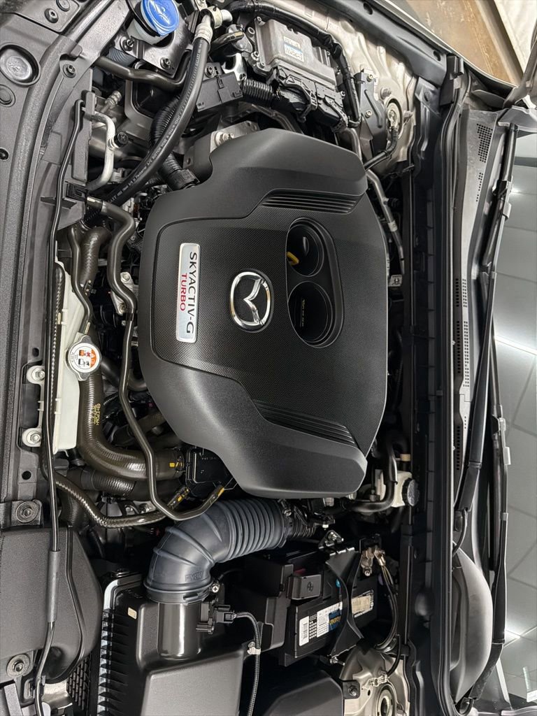 Used 2024 MAZDA MAZDA3 Hatchback w/Premium Plus Pkg image 32
