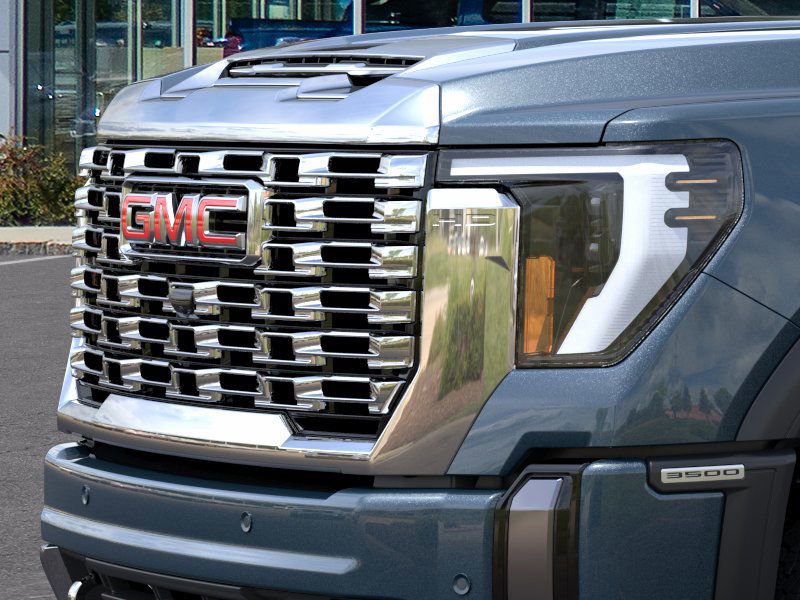 New 2026 GMC Sierra 3500 Denali w/ Denali Reserve Package image 13