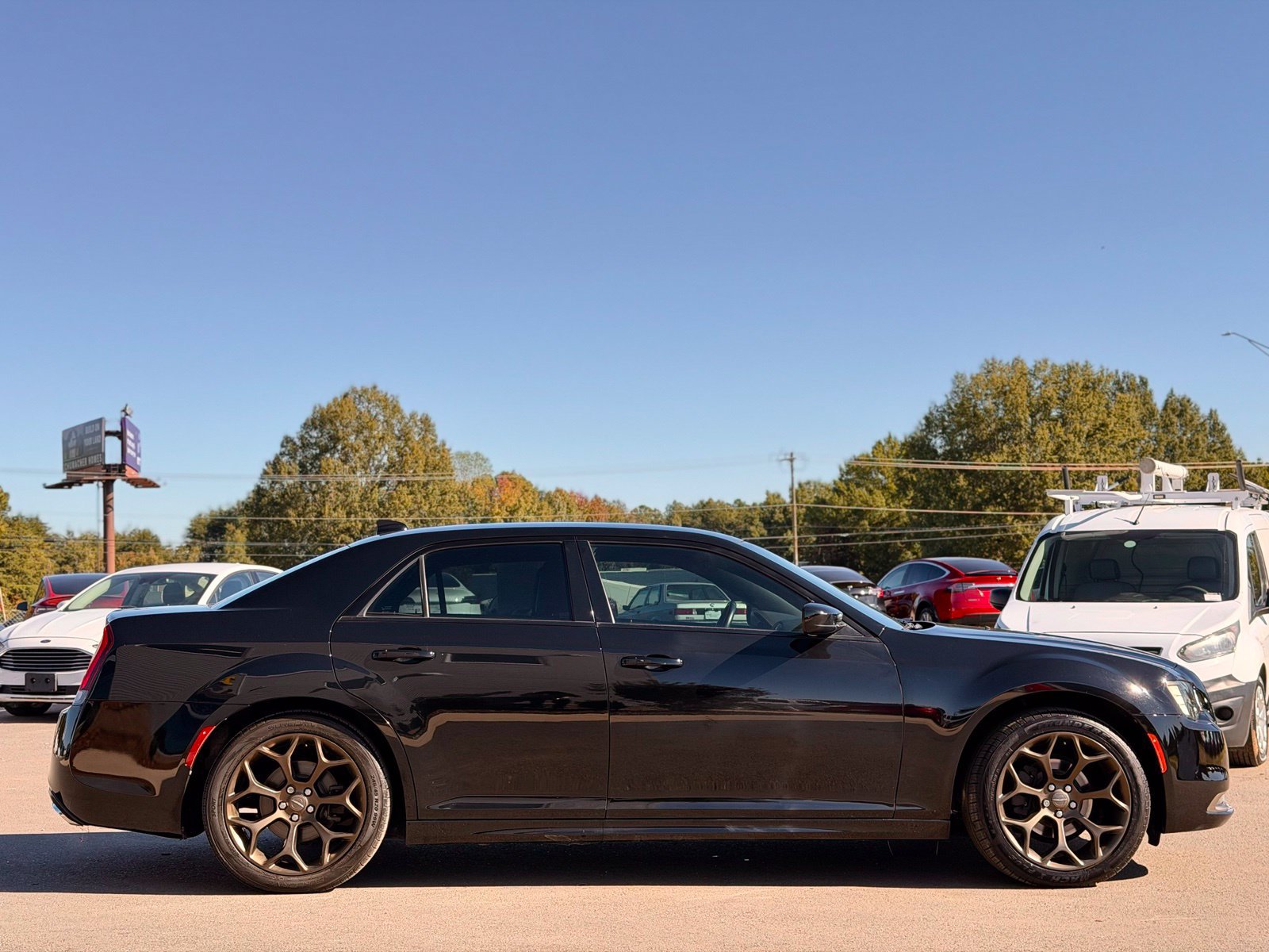 Used 2016 Chrysler 300 S RWD image 12
