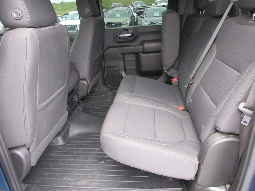 Certified 2023 GMC Sierra 3500 Pro w/ Convenience Package image 14