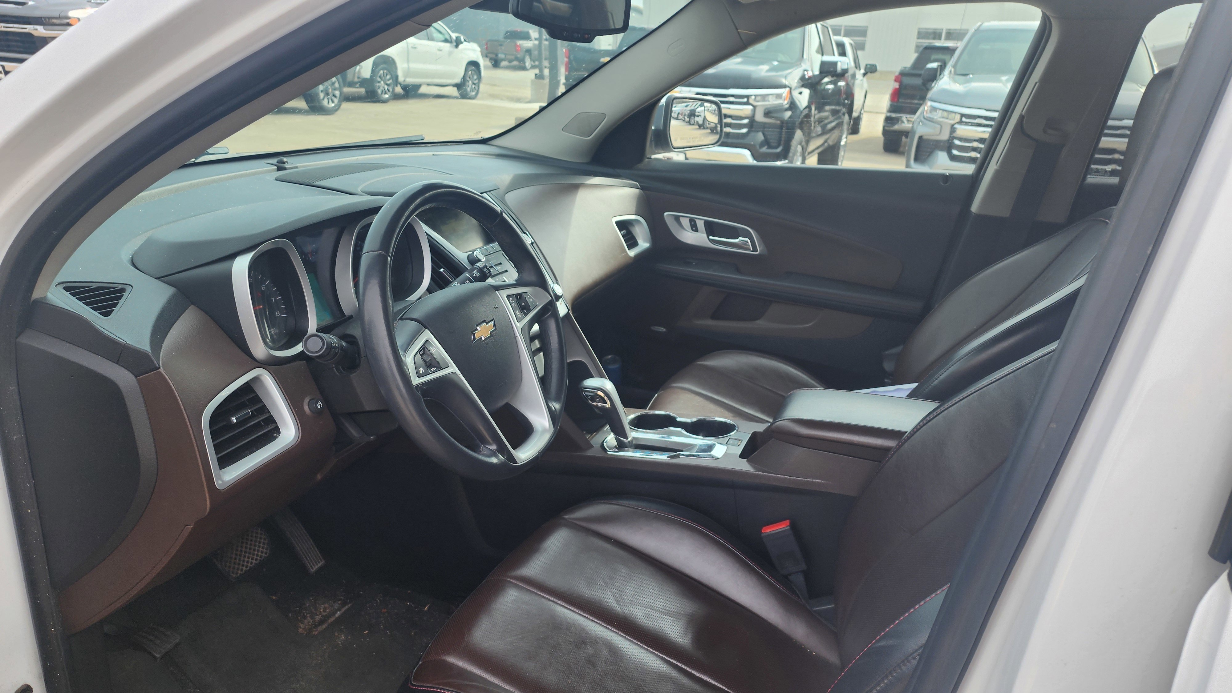 Used 2012 Chevrolet Equinox LTZ image 7