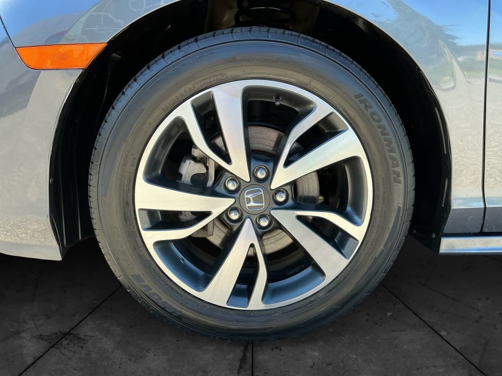 Used 2023 Honda Odyssey Touring image 15