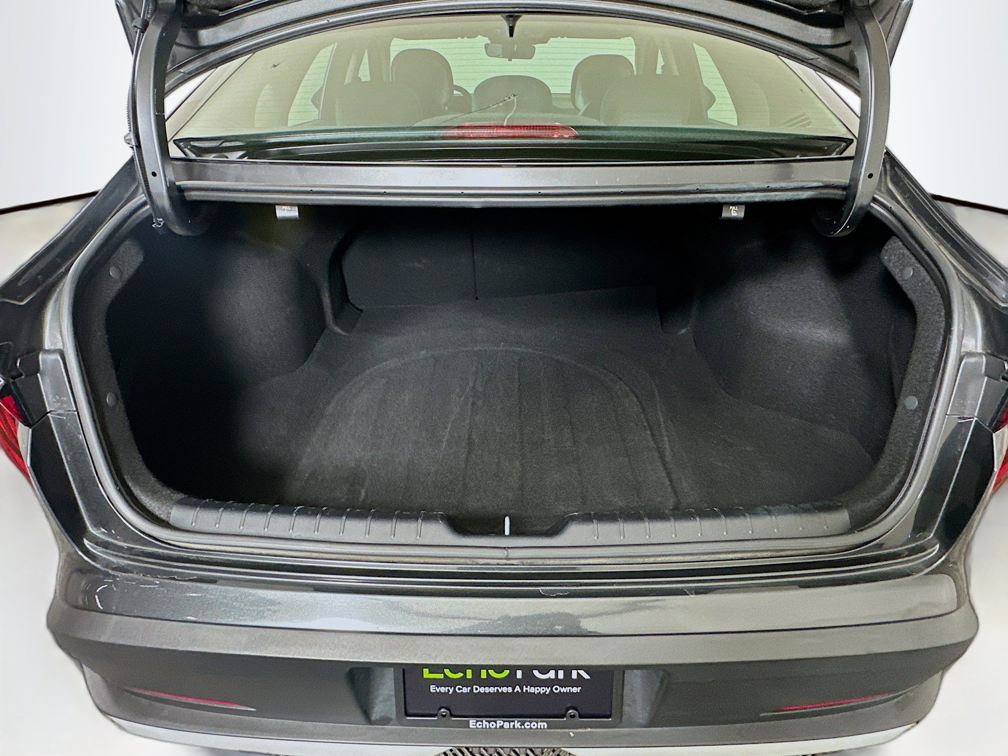 Used 2025 Kia K4 LXS image 27