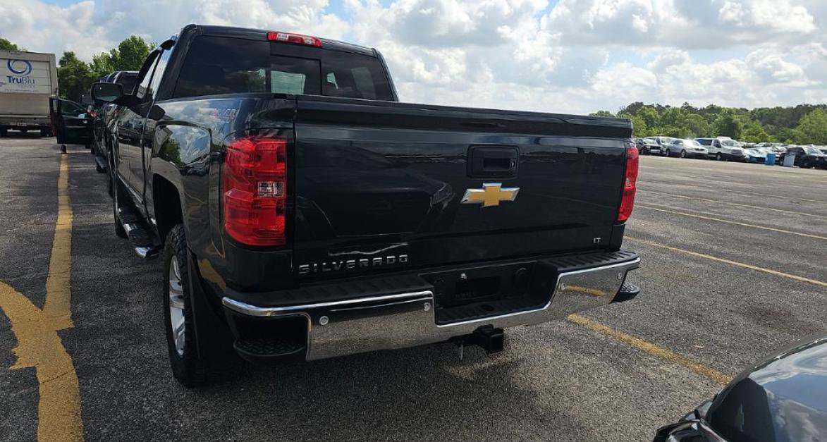 Used 2017 Chevrolet Silverado 1500 LT w/ All Star Edition AWD/4WD image 6