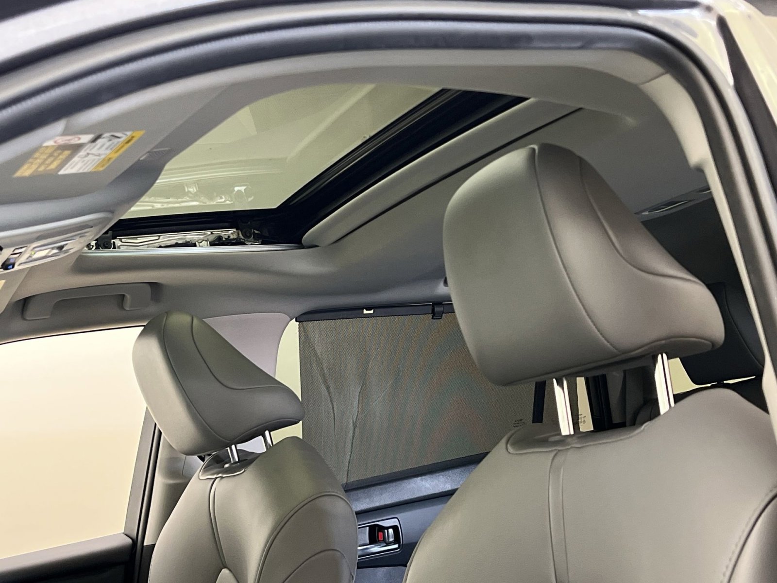 Used 2021 Toyota Highlander XLE image 22