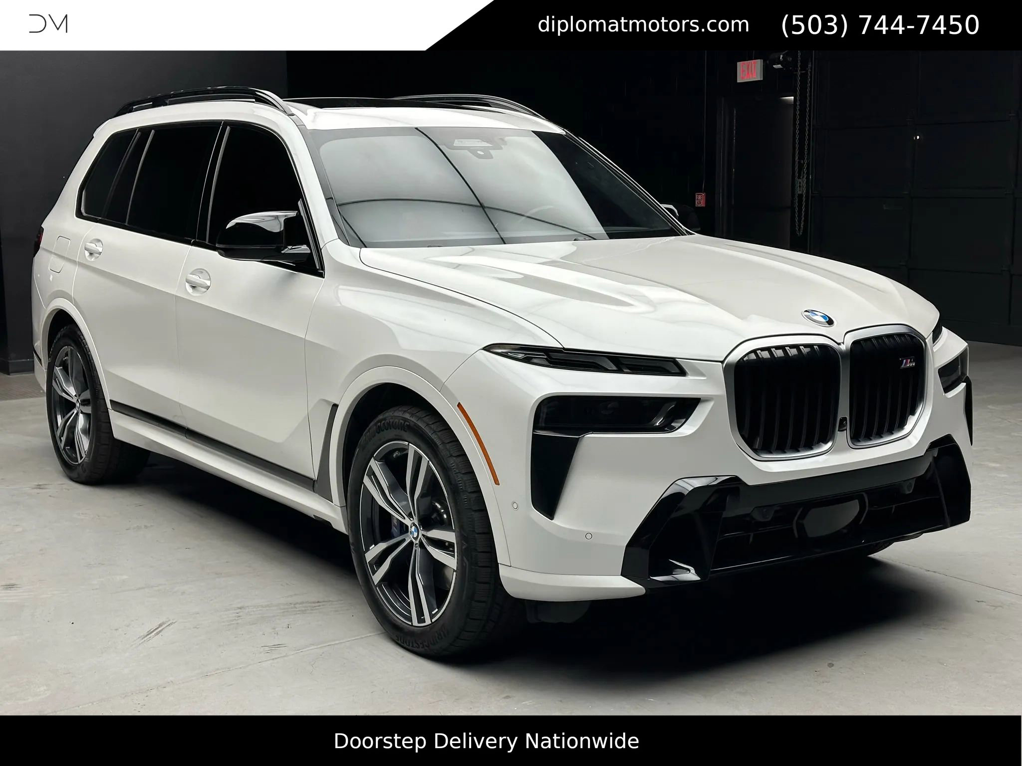 Used 2024 BMW X7 M60i w/ Executive Package image 9