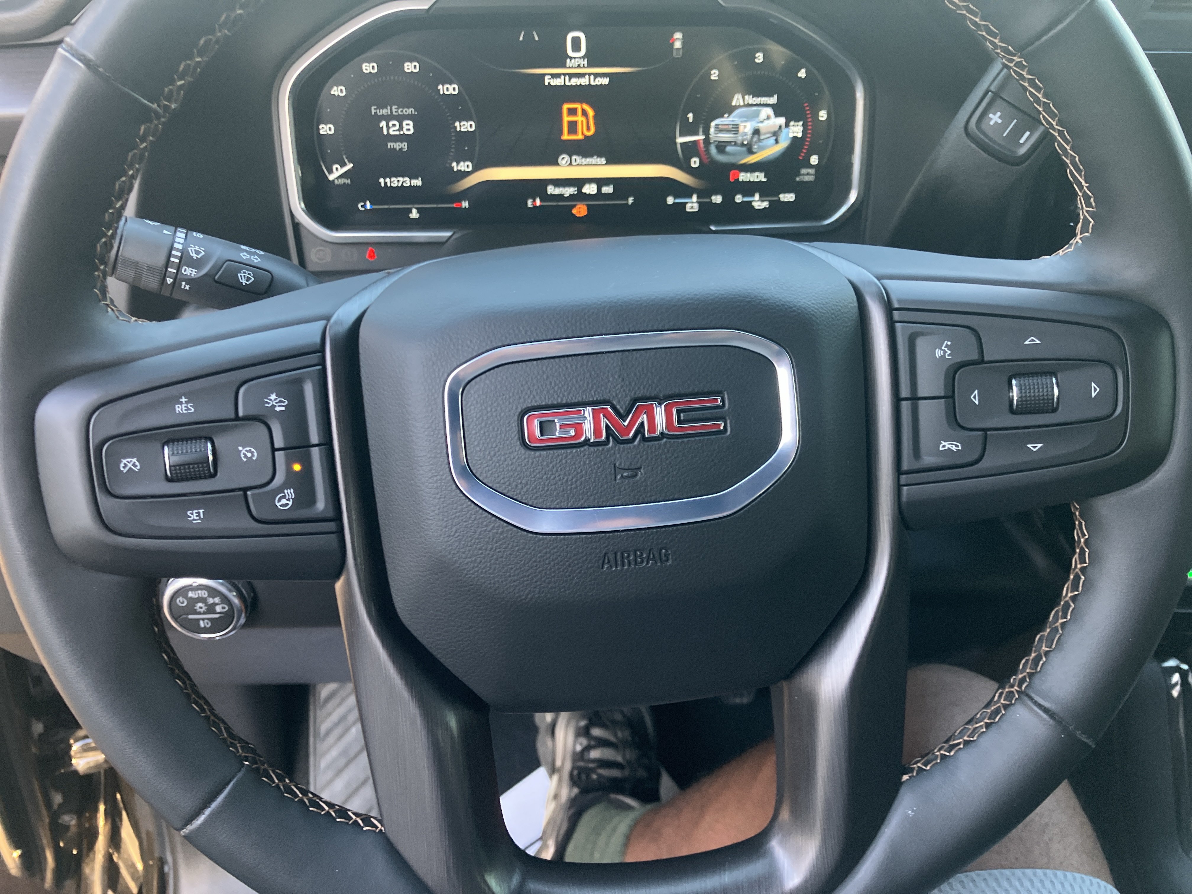 Used 2026 GMC Sierra 2500 AT4 w/ AT4 Preferred Package AWD/4WD image 22