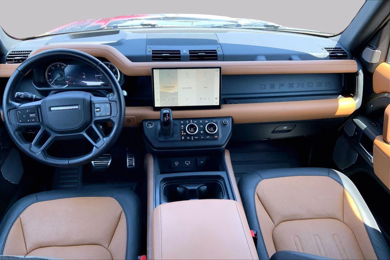Used 2023 Land Rover Defender 130 X AWD/4WD image 15
