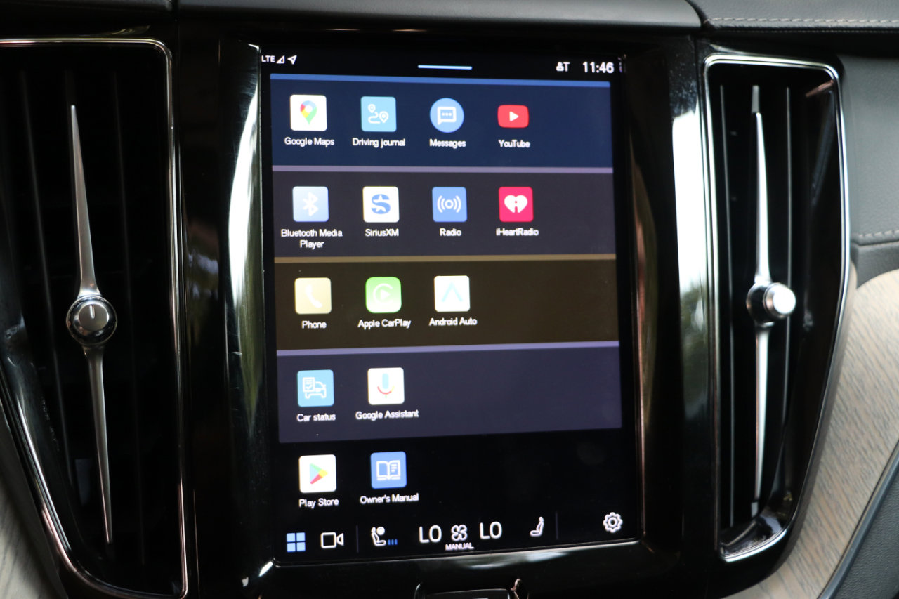 Used 2022 Volvo XC60 B5 Inscription w/ Advanced Package image 18