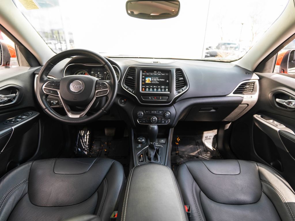 Used 2021 Jeep Cherokee Latitude Lux w/ Sun & Sound Group image 14