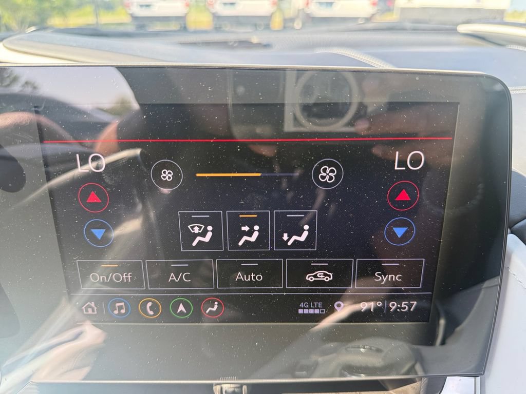 Used 2020 Chevrolet Corvette Stingray Premium Cpe w/ 3LT Preferred Equipment Group RWD image 24
