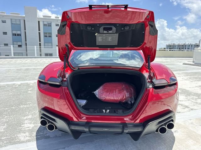 Used 2024 Ferrari Roma RWD image 22