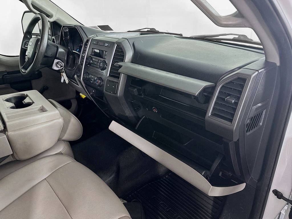 Used 2019 Ford F250 XL image 30