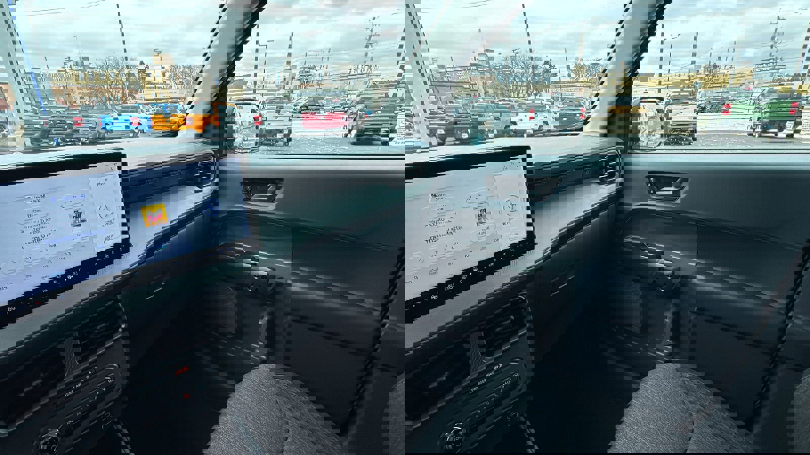 New 2026 Ford Maverick XLT image 36