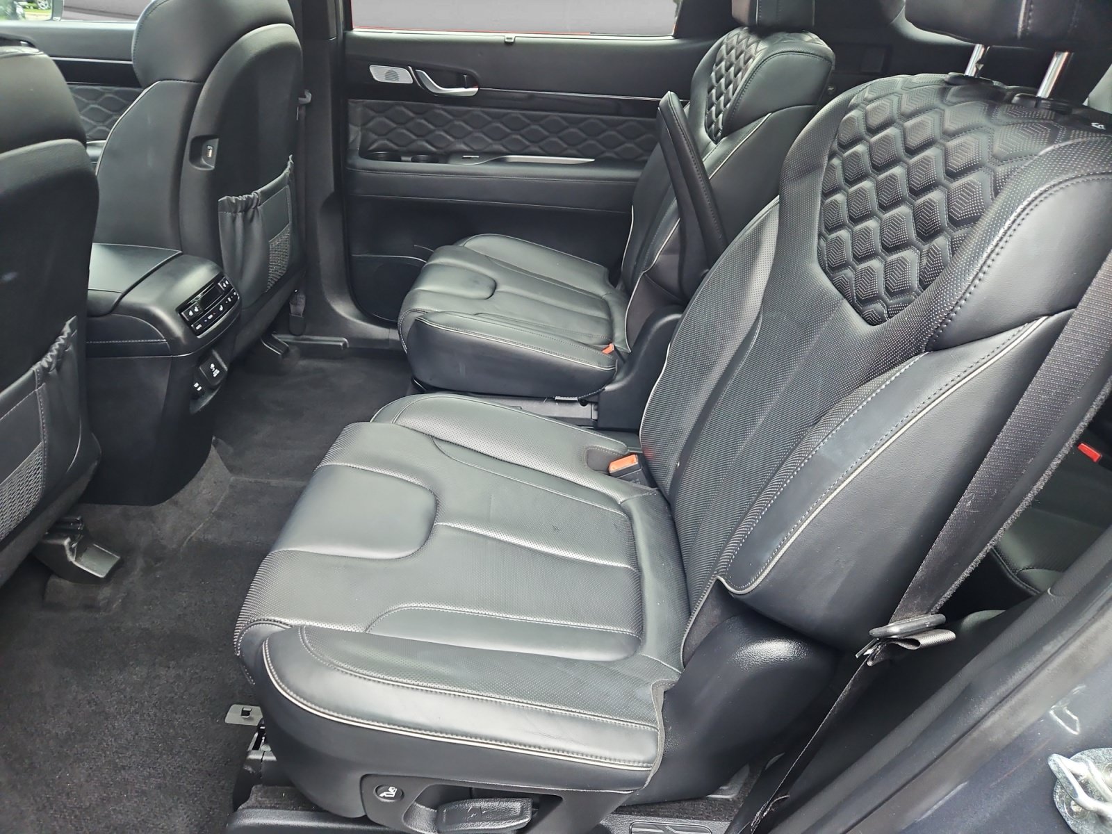 Used 2021 Hyundai Palisade Calligraphy AWD/4WD image 14