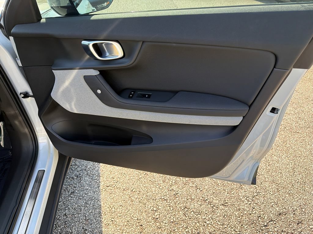 Used 2023 Polestar Polestar 2 w/ Pilot Pack AWD/4WD image 14