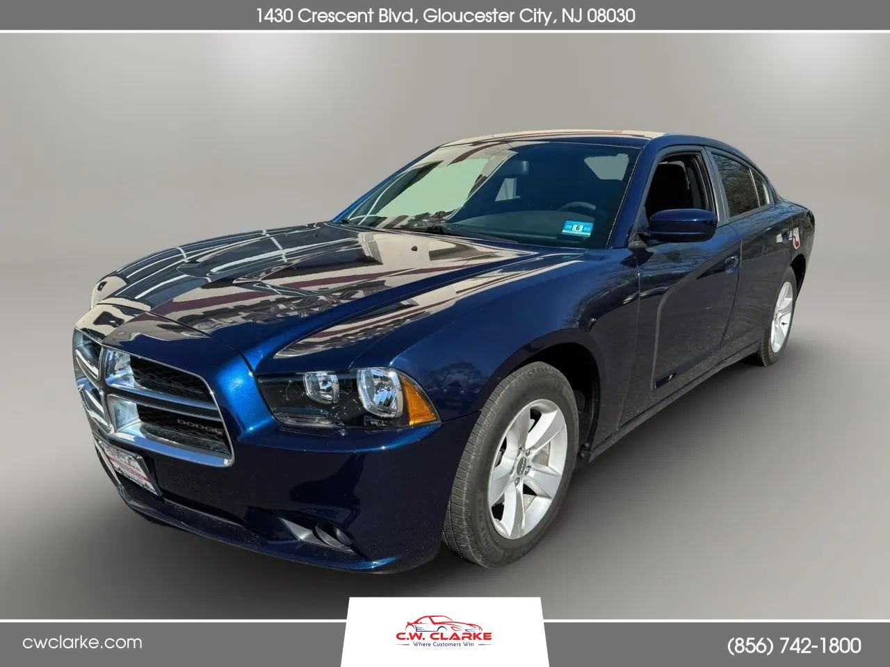 Used 2014 Dodge Charger SXT image 1