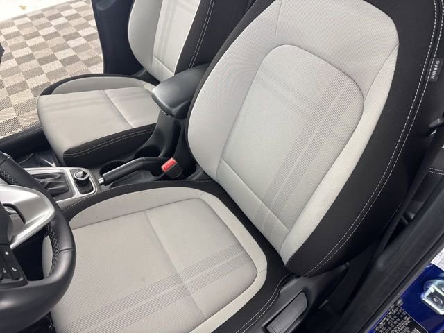 Used 2025 Hyundai Venue SEL image 23