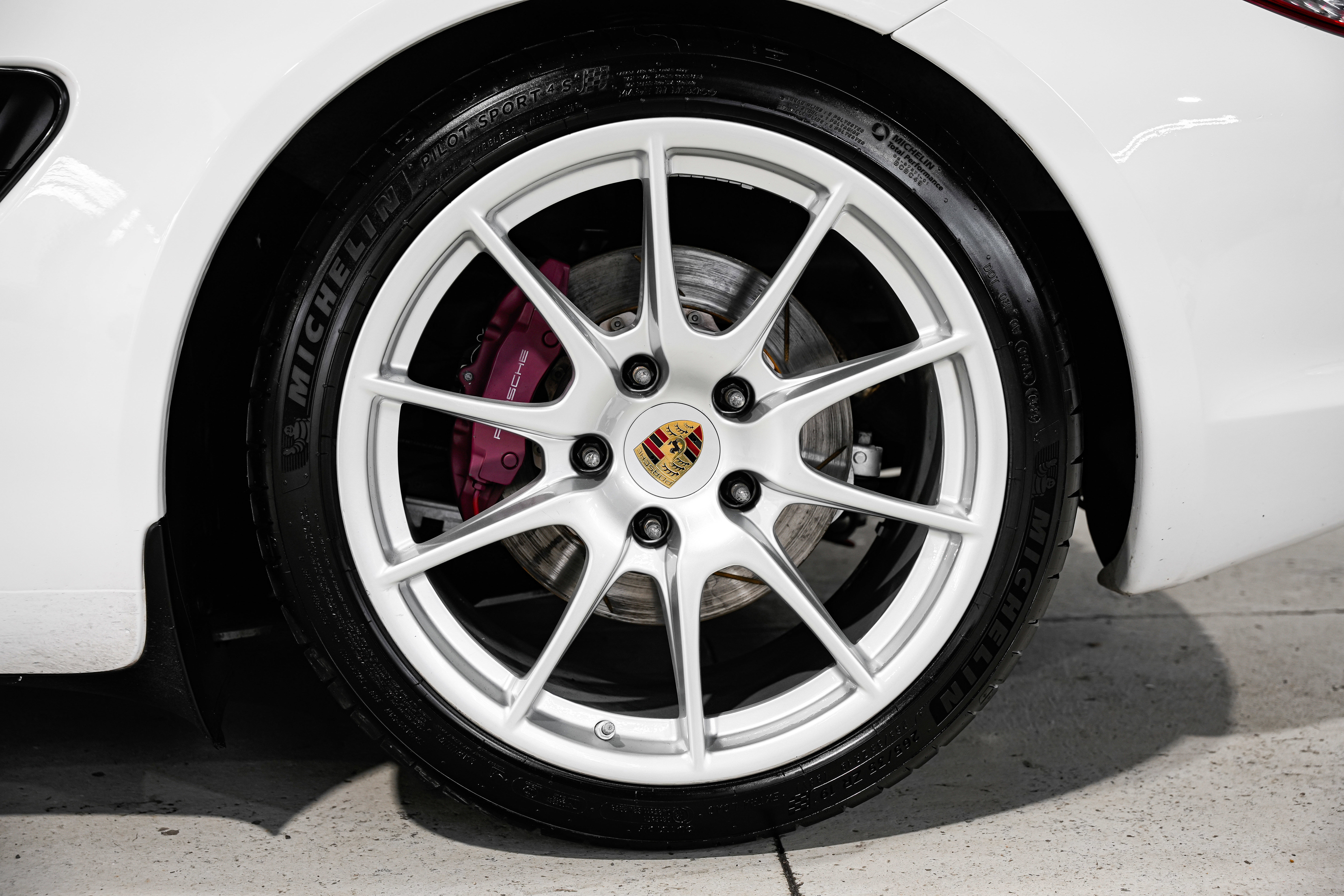 Used 2012 Porsche Cayman R image 43