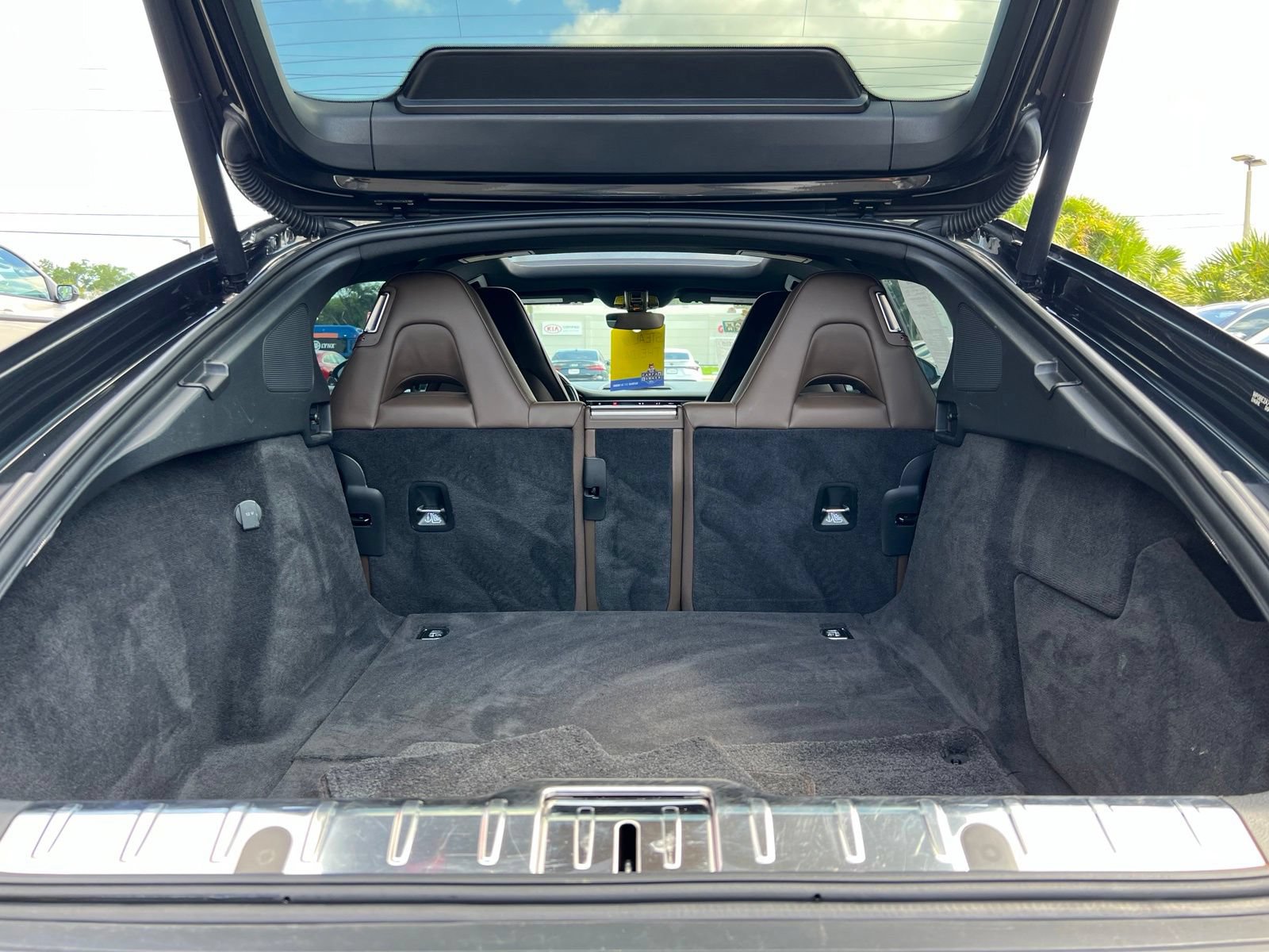 Used 2020 Porsche Panamera 4 Executive AWD/4WD image 20