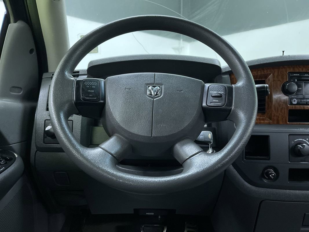 Used 2006 Dodge Ram 1500 Truck SLT RWD image 19