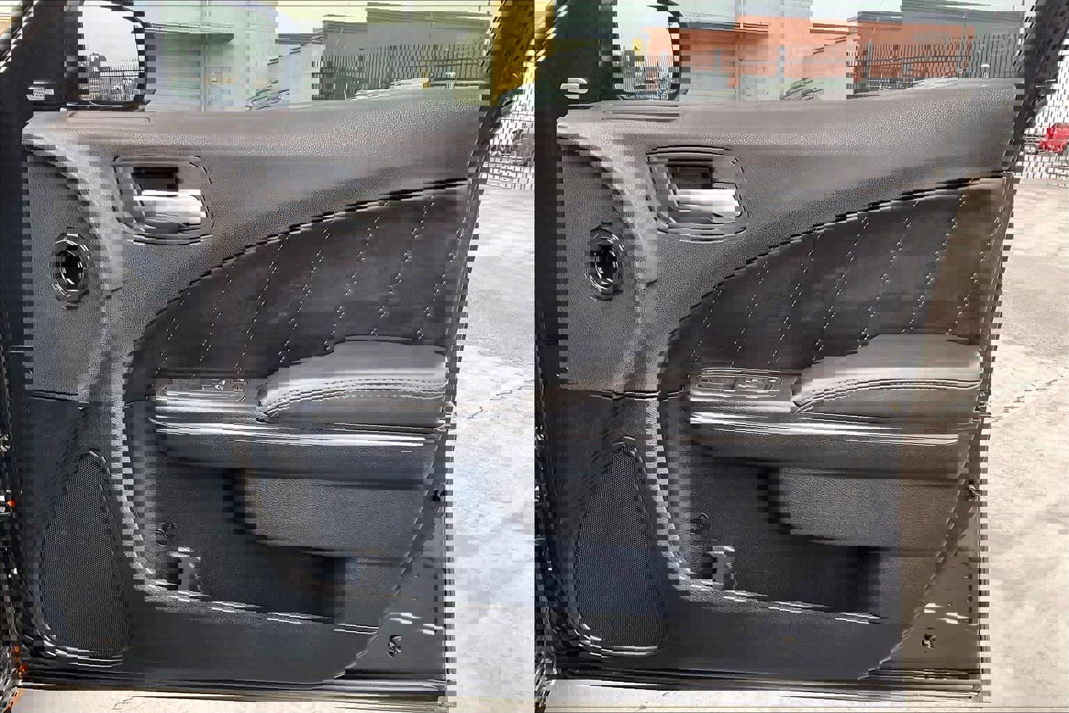 Used 2018 Dodge Charger R/T w/ Plus Group image 26