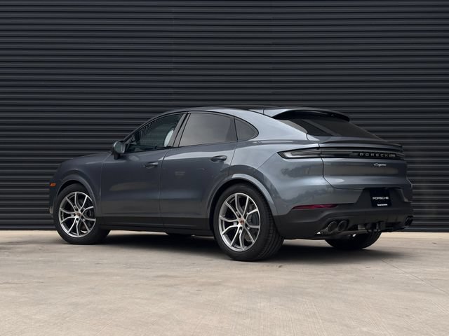 New 2026 Porsche Cayenne Coupe AWD/4WD image 3