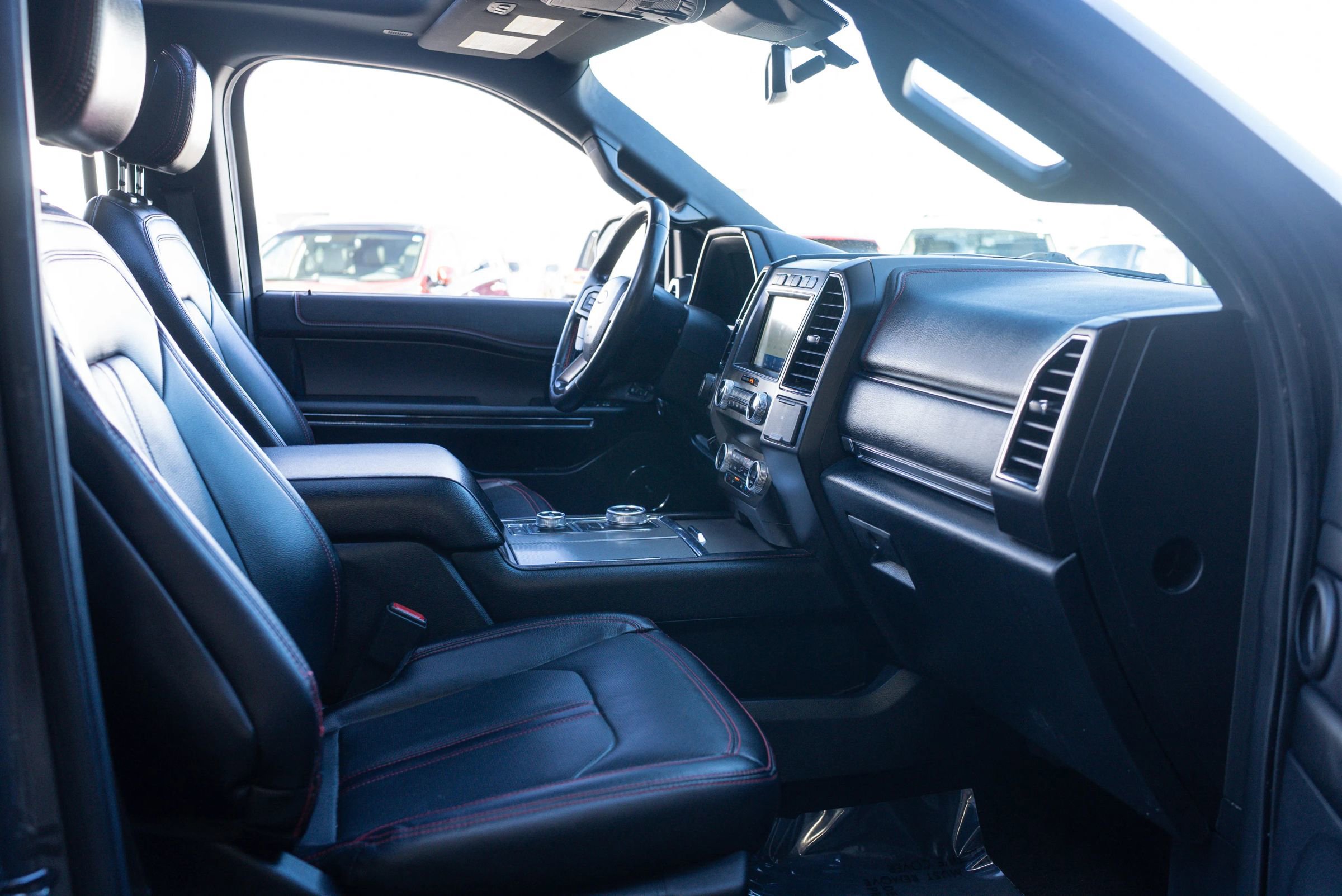 Used 2021 Ford Expedition Max Limited AWD/4WD image 21
