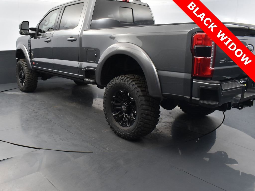 New 2025 Ford F250 XLT w/ Black Appearance Package image 7