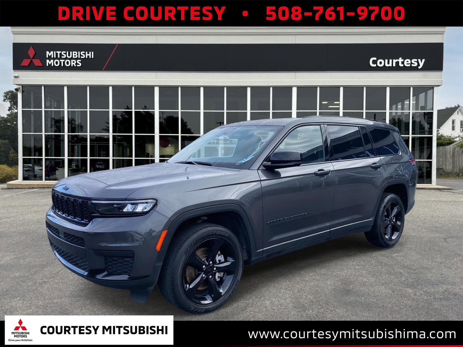 Used 2023 Jeep Grand Cherokee L Laredo